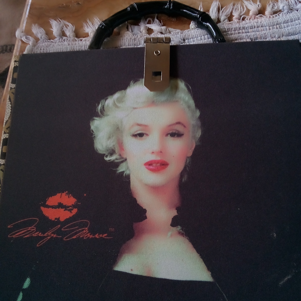 Marilyn Monroe Black Satchel/Cigar Box with Red Lip Accent